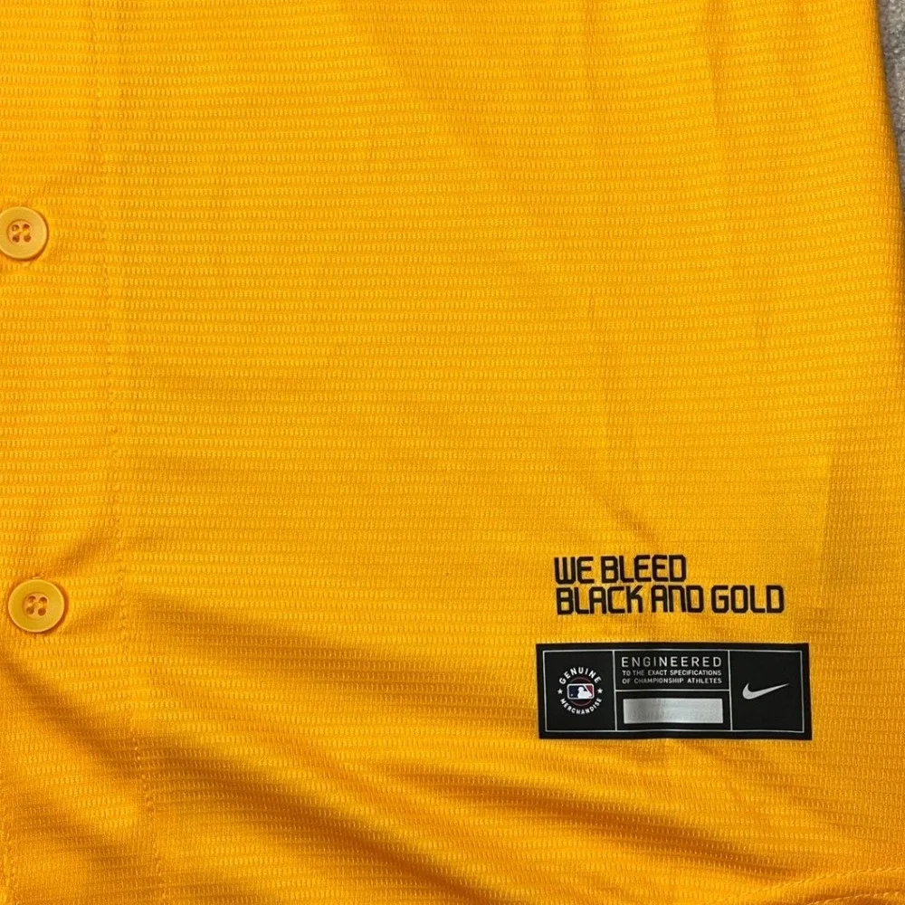 Nike Pittsburgh Pirates City Connect Willie Stargell Jersey Youth XL 18/20 PGH